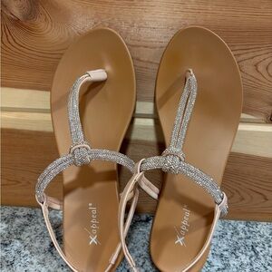 Xappeal Women's Light Pink and Silver Bling Sandals- SZ 8